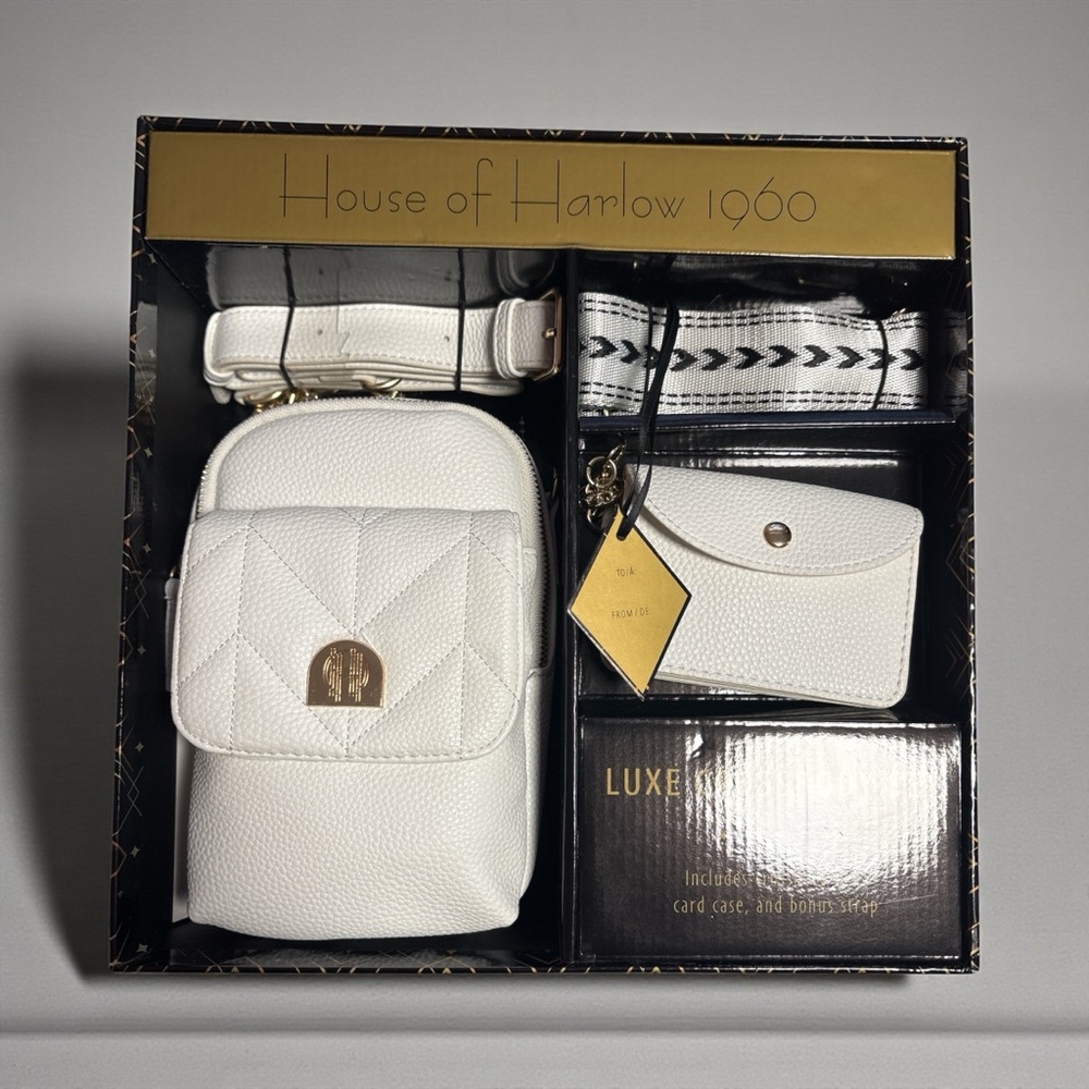 House of Harlow 1960 Quilted White Crossbody Set